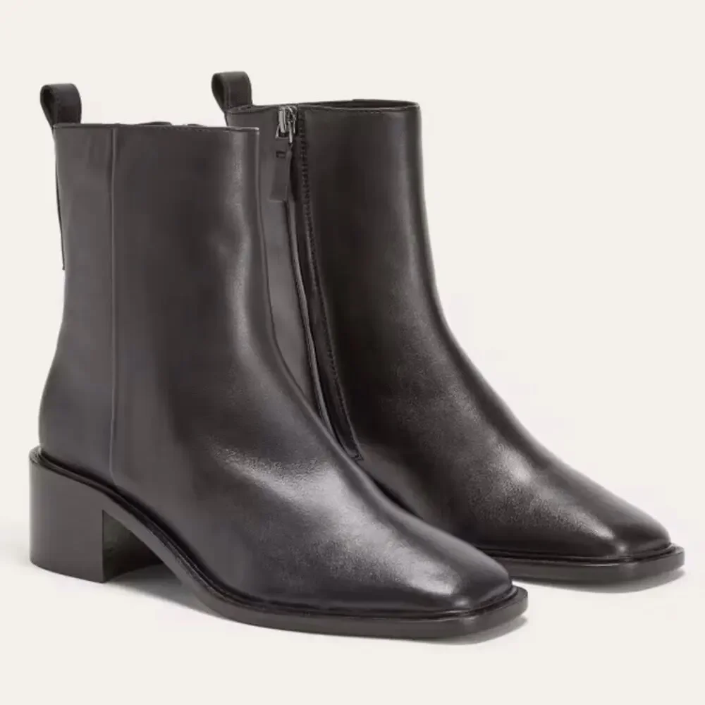 EVERLANE The City Boot Black Leather Pull Tab Side Zip Block Heel Size 7.5